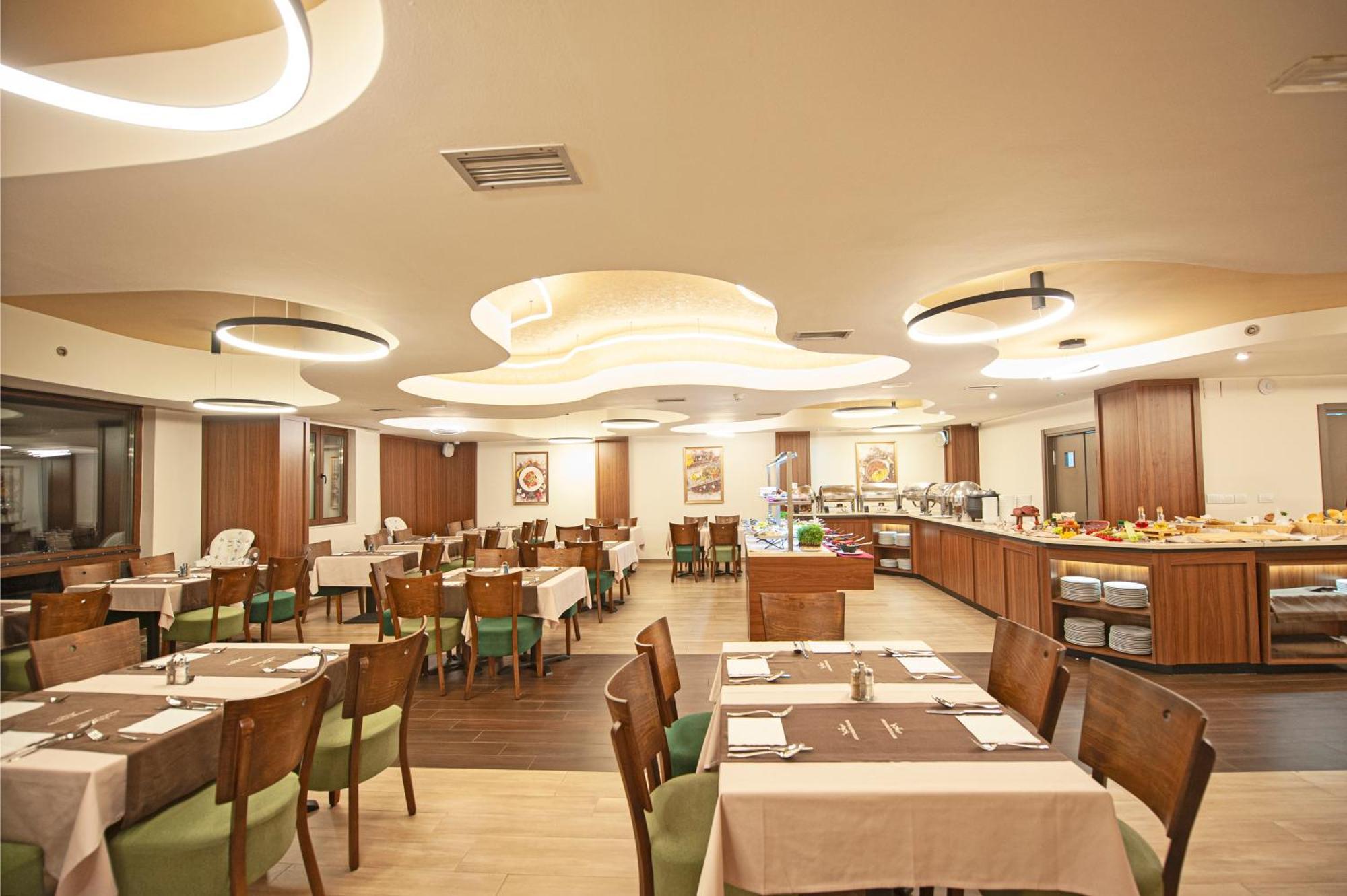 Hotel Kraljevi Cardaci Копаоник Екстериор снимка